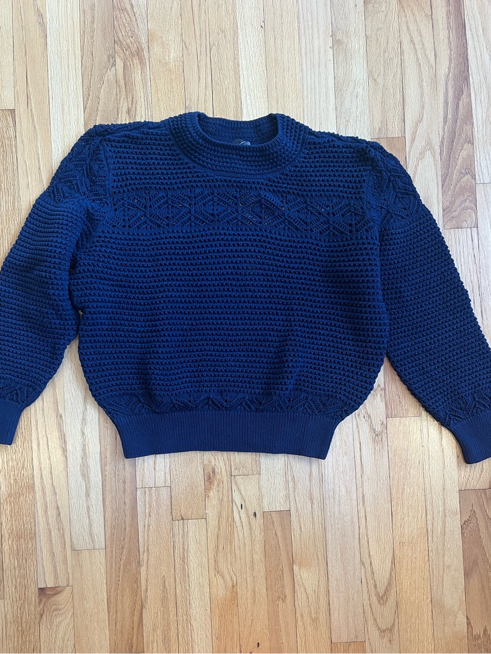 White House Black Market Navy Textured Knit Crewneck Sweater